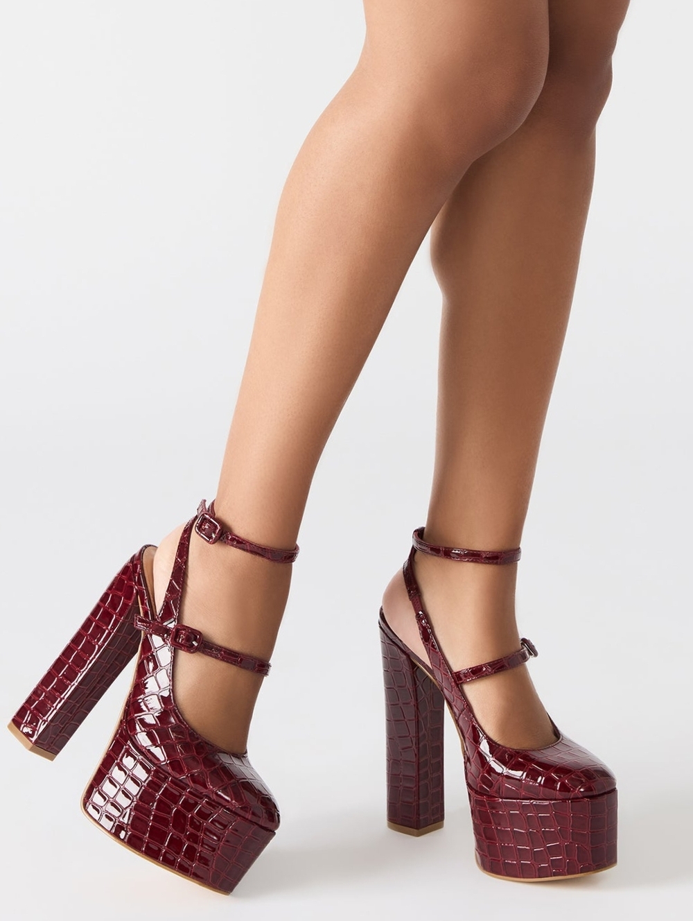Steve Madden Scotlyn Red Crocodile Platform Heels Sz 10 New In Box NWT